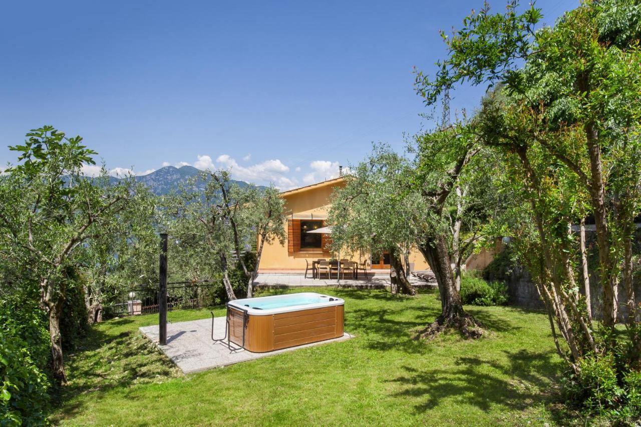 Villa Carducci Torri Del Benaco Ngoại thất bức ảnh